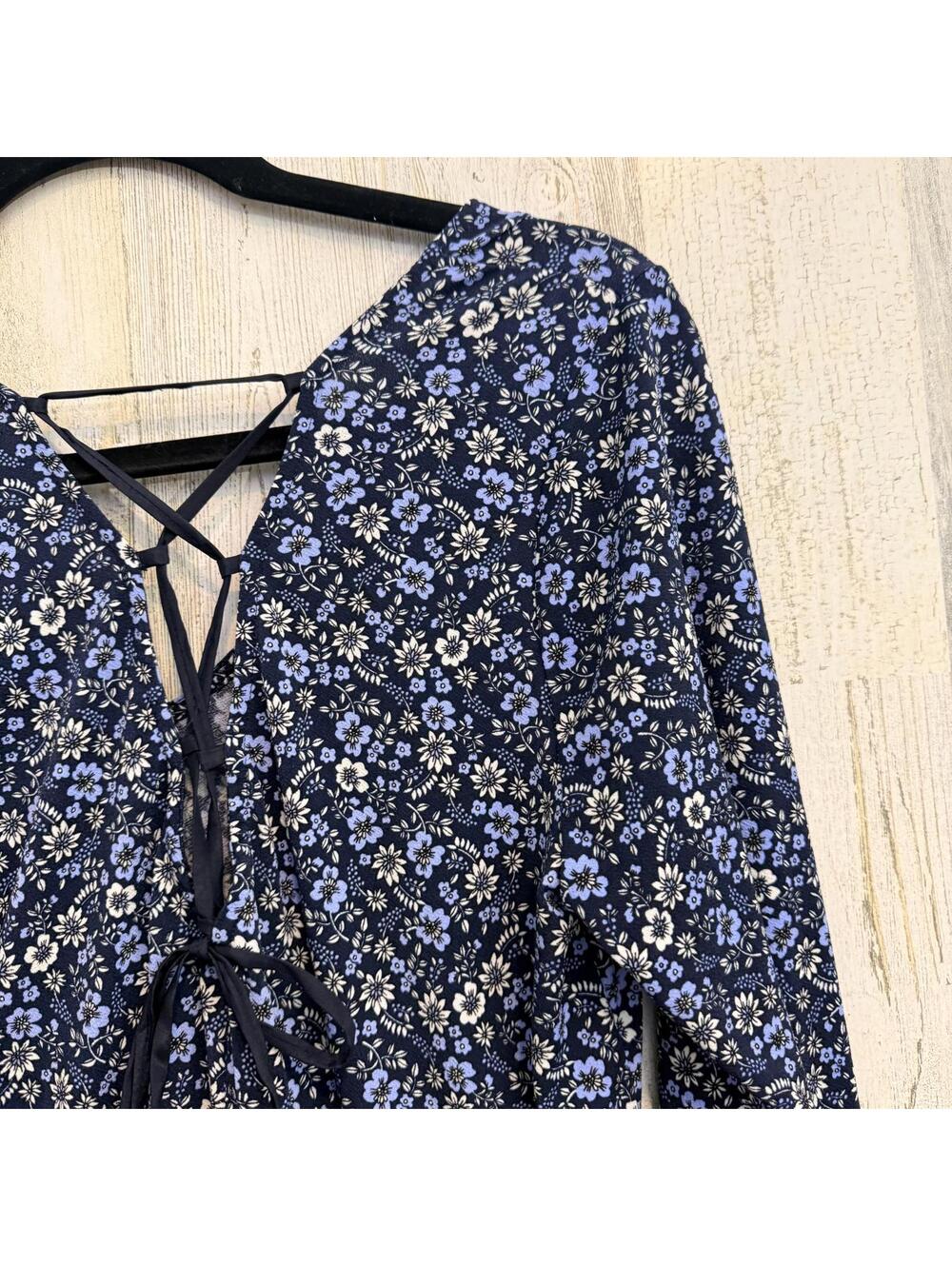 Women's XL Dress Floral Long Sleeve Babydoll Dress (fits smaller) - Picture 9 of 13